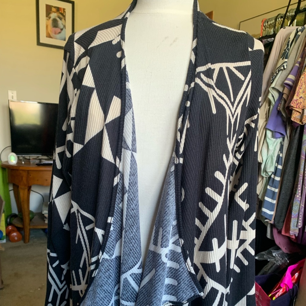 Lularoe Nanette sweater over lay